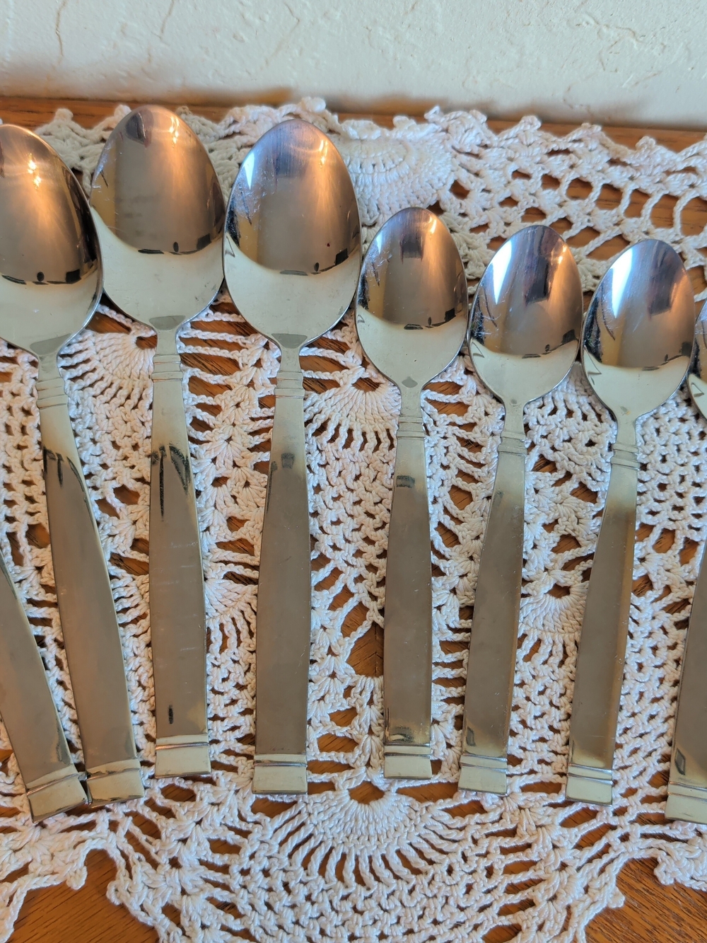 The Cambridge Stainless Mystic Mirror Lines Glossy Bands 9  Spoons